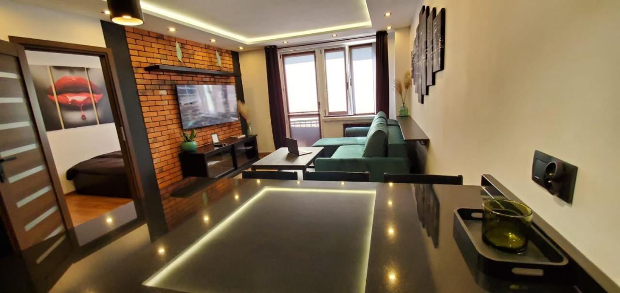 Happy - Vip Apartment - Apartamentyhappy Pl Tarnów Eksteriør billede