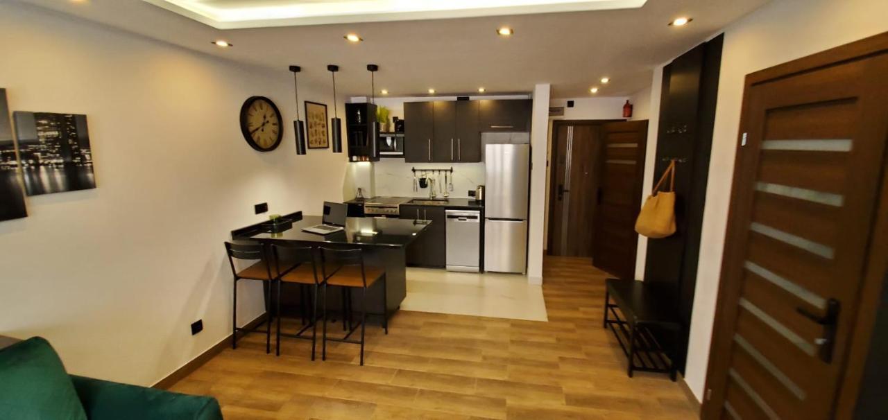 Happy - Vip Apartment - Apartamentyhappy Pl Tarnów Eksteriør billede