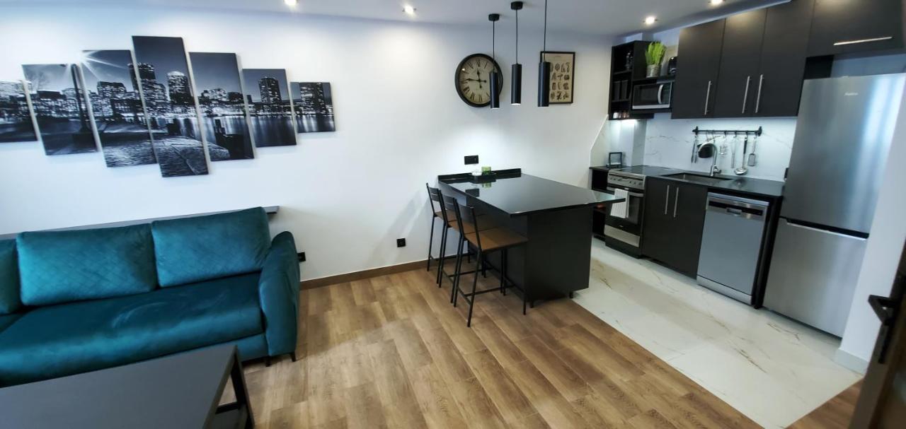 Happy - Vip Apartment - Apartamentyhappy Pl Tarnów Eksteriør billede