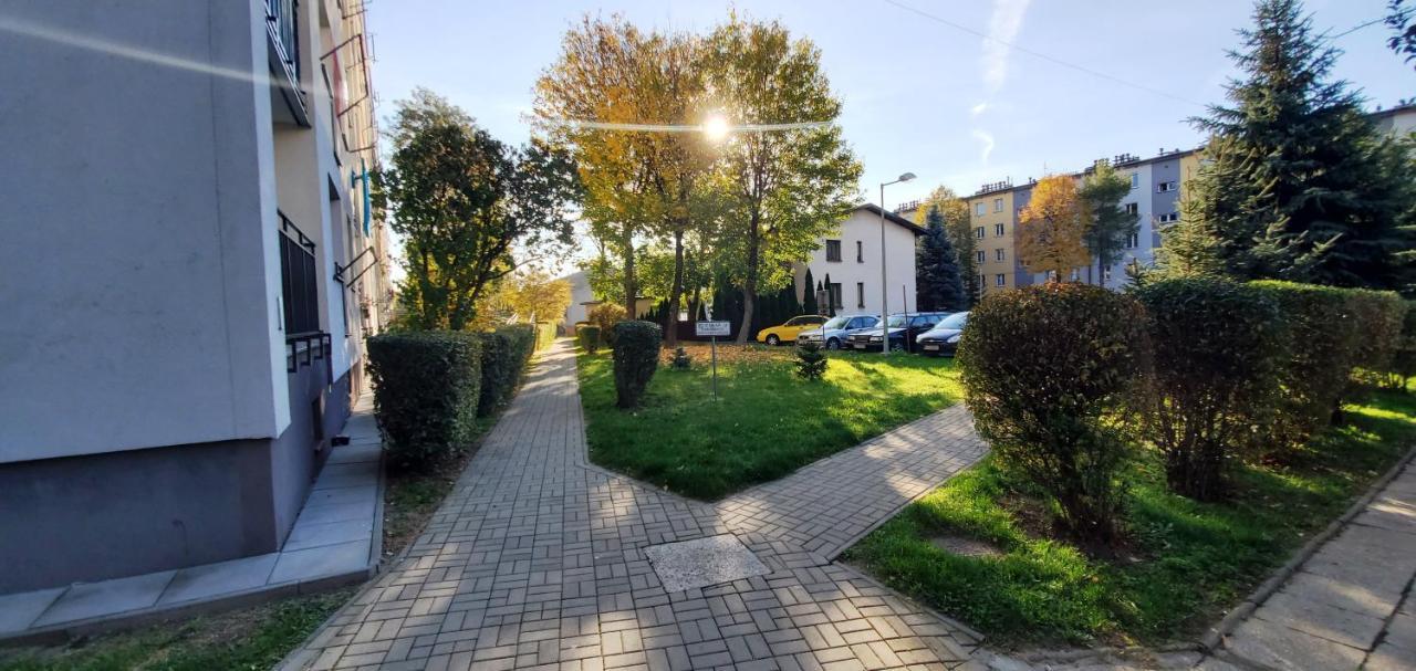 Happy - Vip Apartment - Apartamentyhappy Pl Tarnów Eksteriør billede